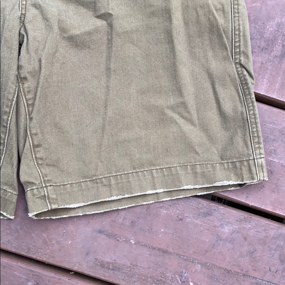 Fossil| Olive Green Shorts - Picture 4 of 7